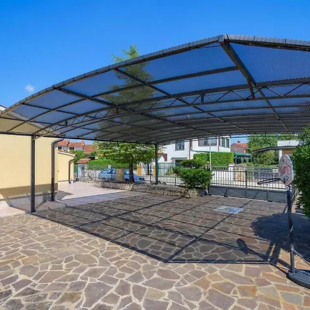 بيت للعطل Casa Rita *