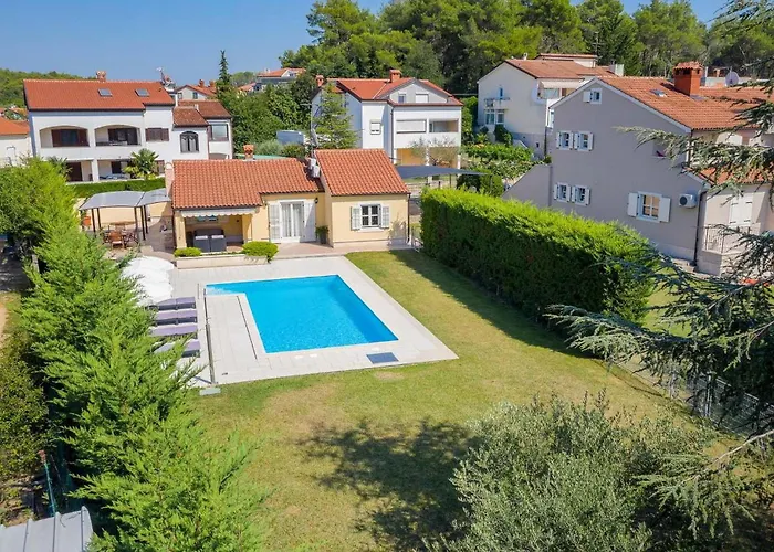 Casa Rita 펜션 포레치